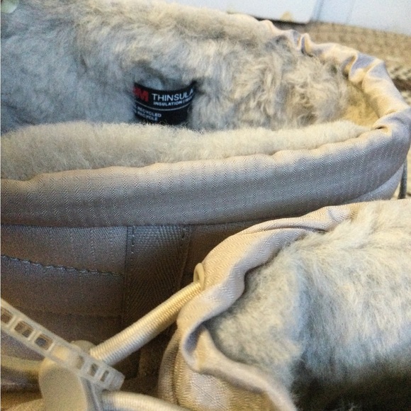 UGG Maxxer mini boot - Picture 8 of 8